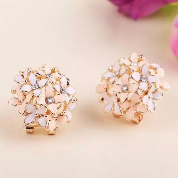 Flower Bouquet Gold Crystal Earrings - Picture 2 of 7